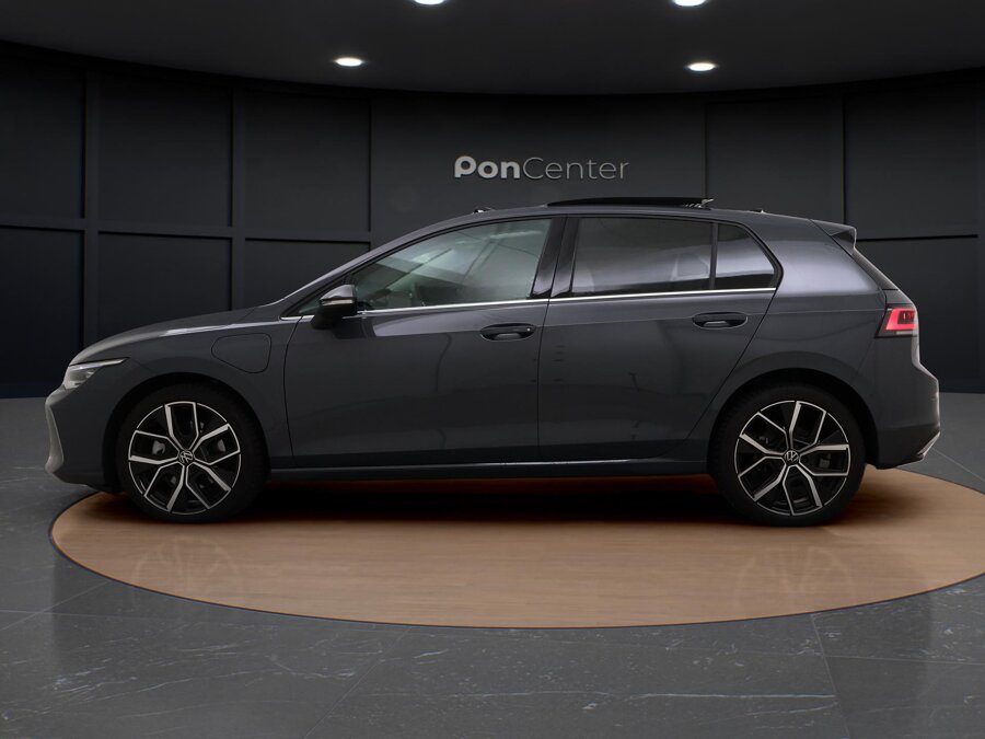 Volkswagen Golf 1.5 eHybrid Style Edition