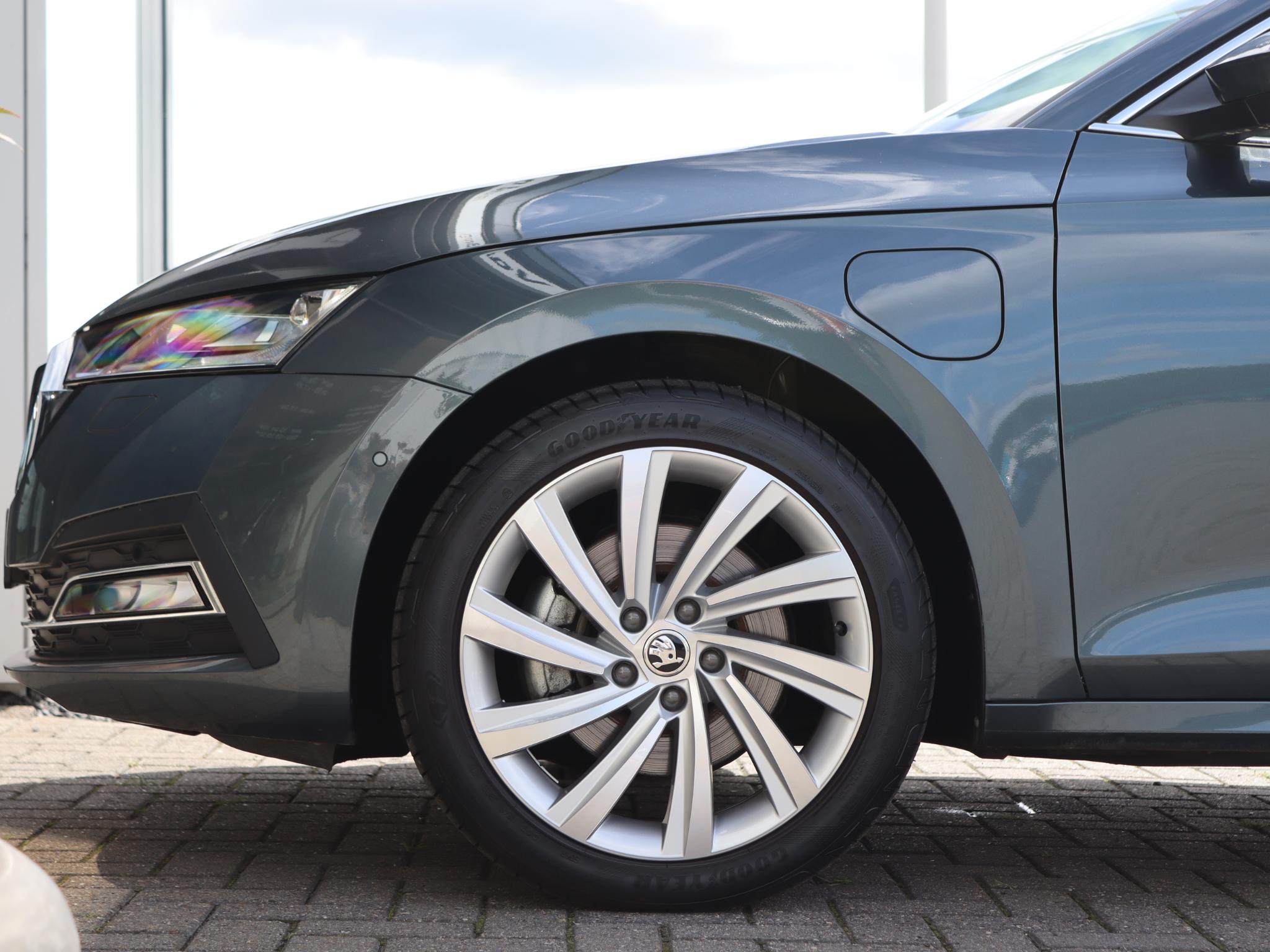 Škoda Octavia Combi 1.4 TSI 204 pk DSG iV PHEV Style - Afbeelding 2