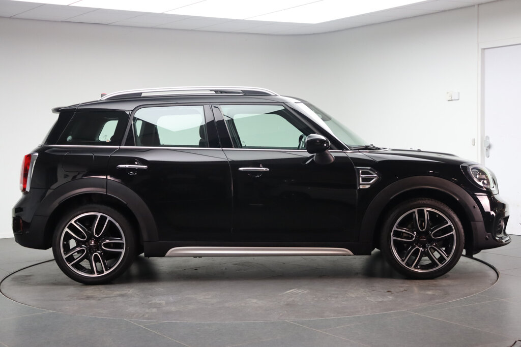 MINI Countryman 4