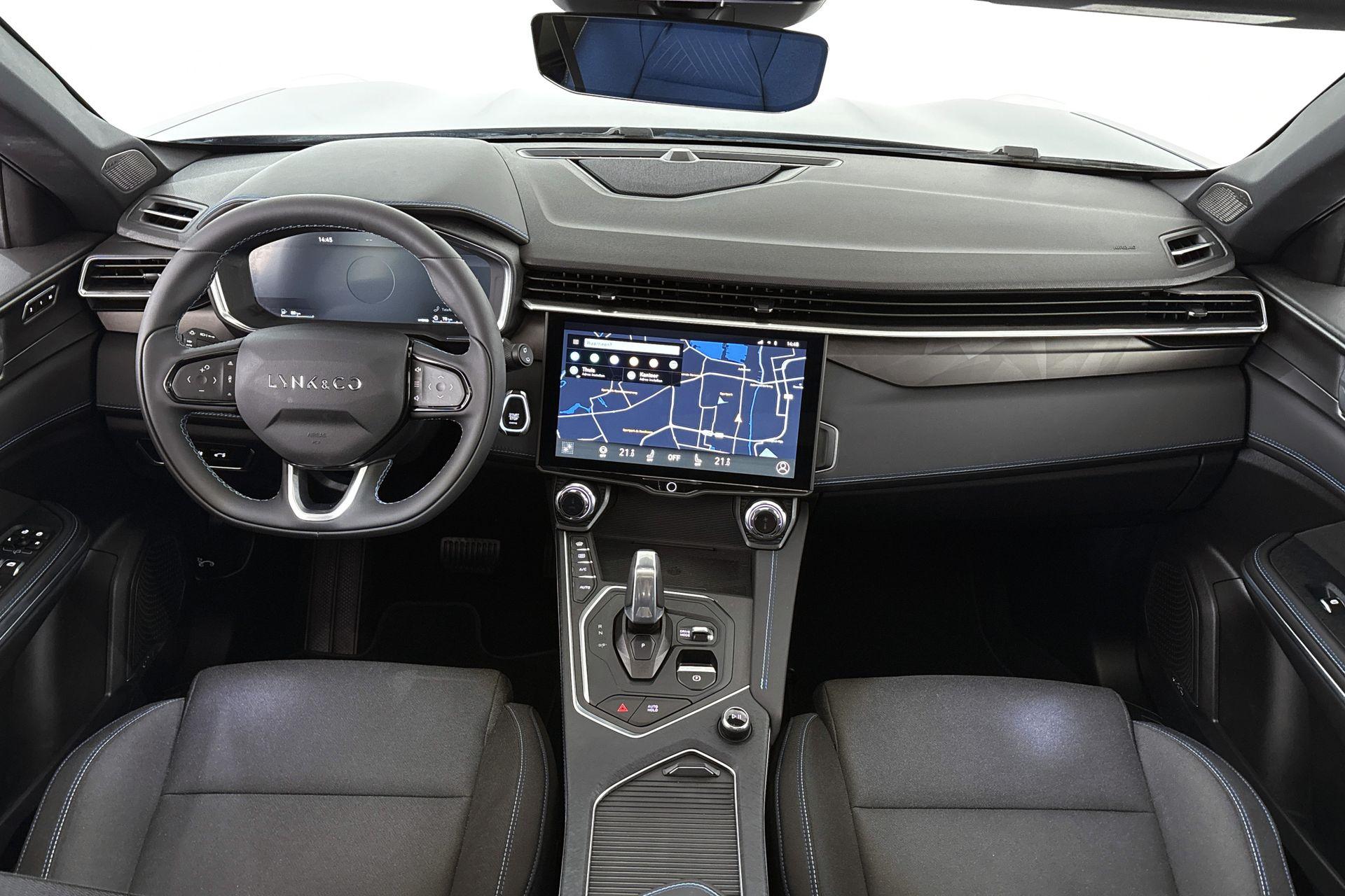Lynk & Co 01