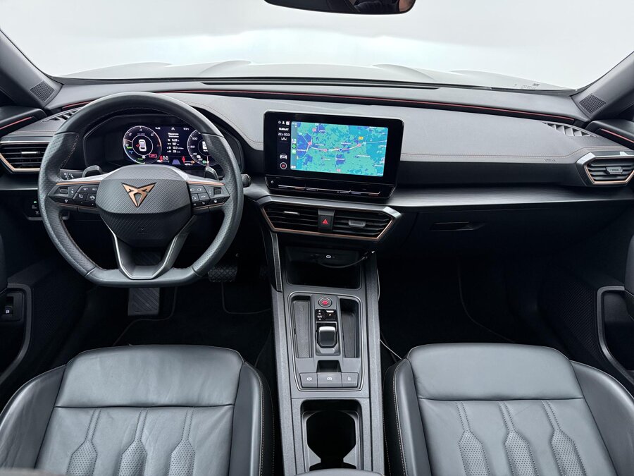 CUPRA Formentor 1.4 e-Hybrid Business