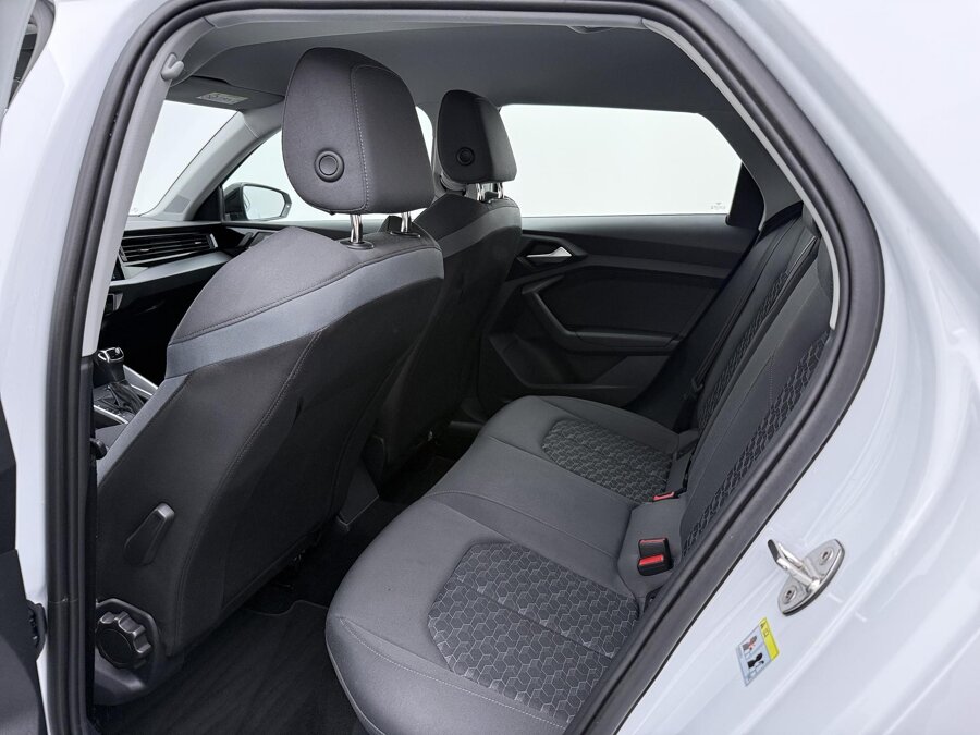 Audi A1 Sportback 30 TFSI S-line