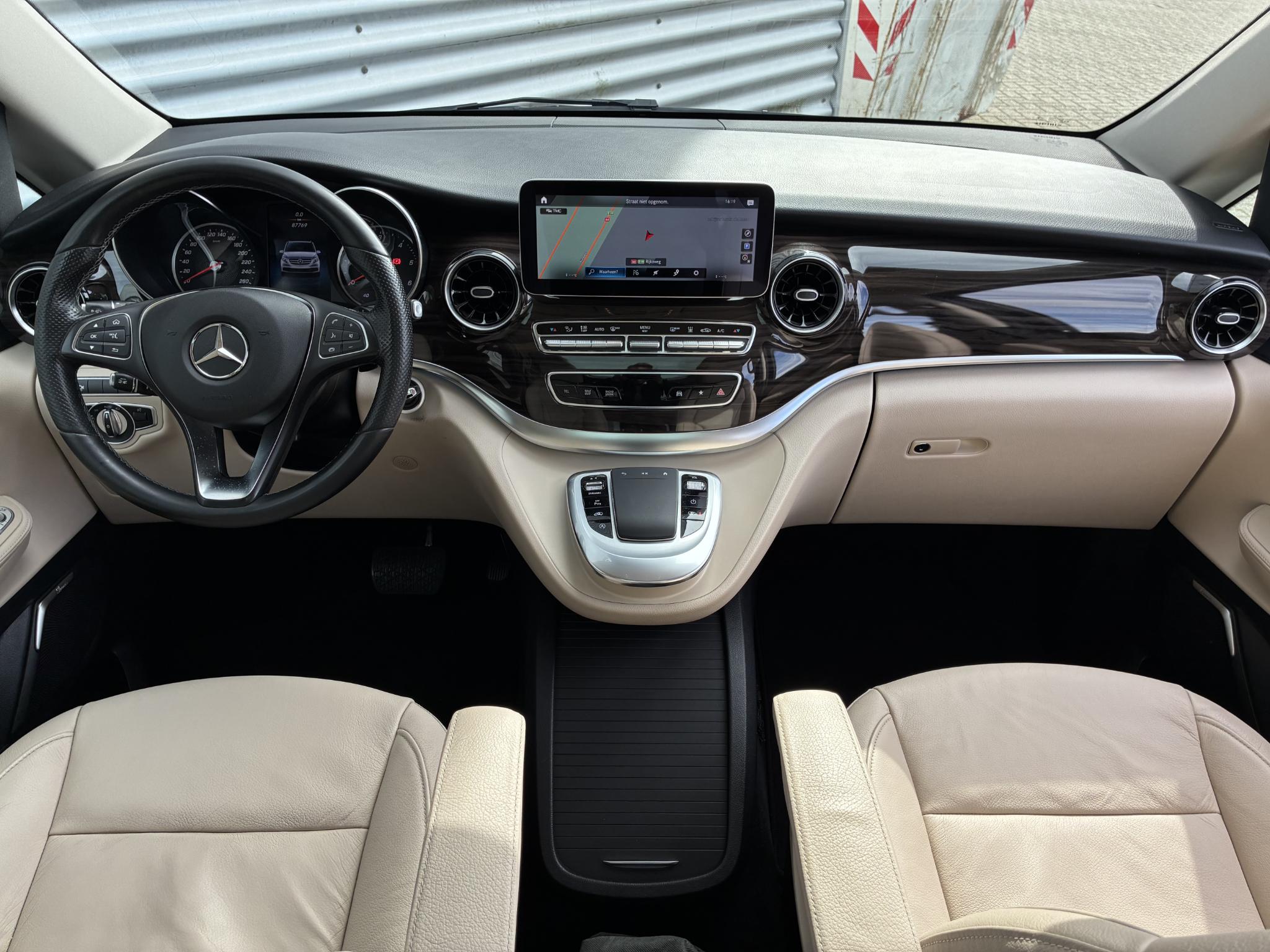 Mercedes-Benz V-klasse V 300d L2 Avantgarde Edition Veel Opties - Afbeelding 5