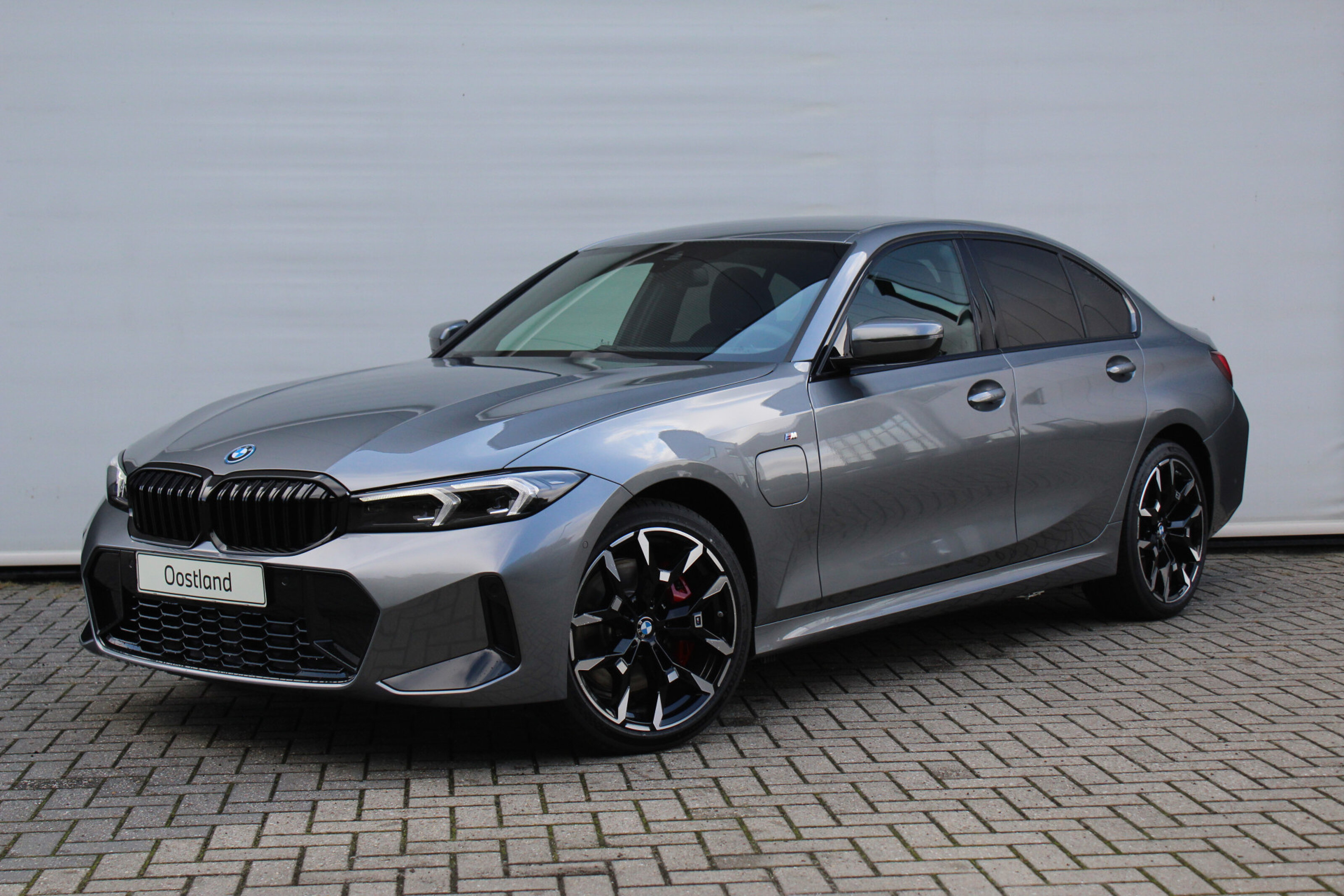 BMW 3 Serie 330e M Sport Automaat