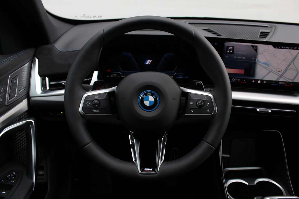 BMW X1 3