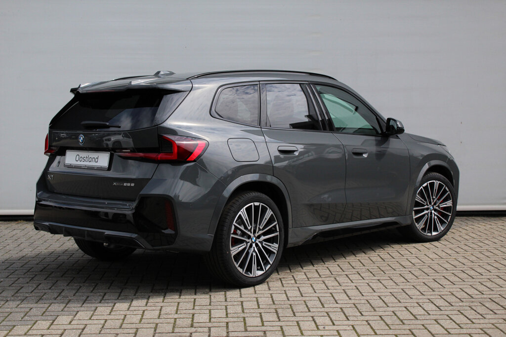 BMW X1 4