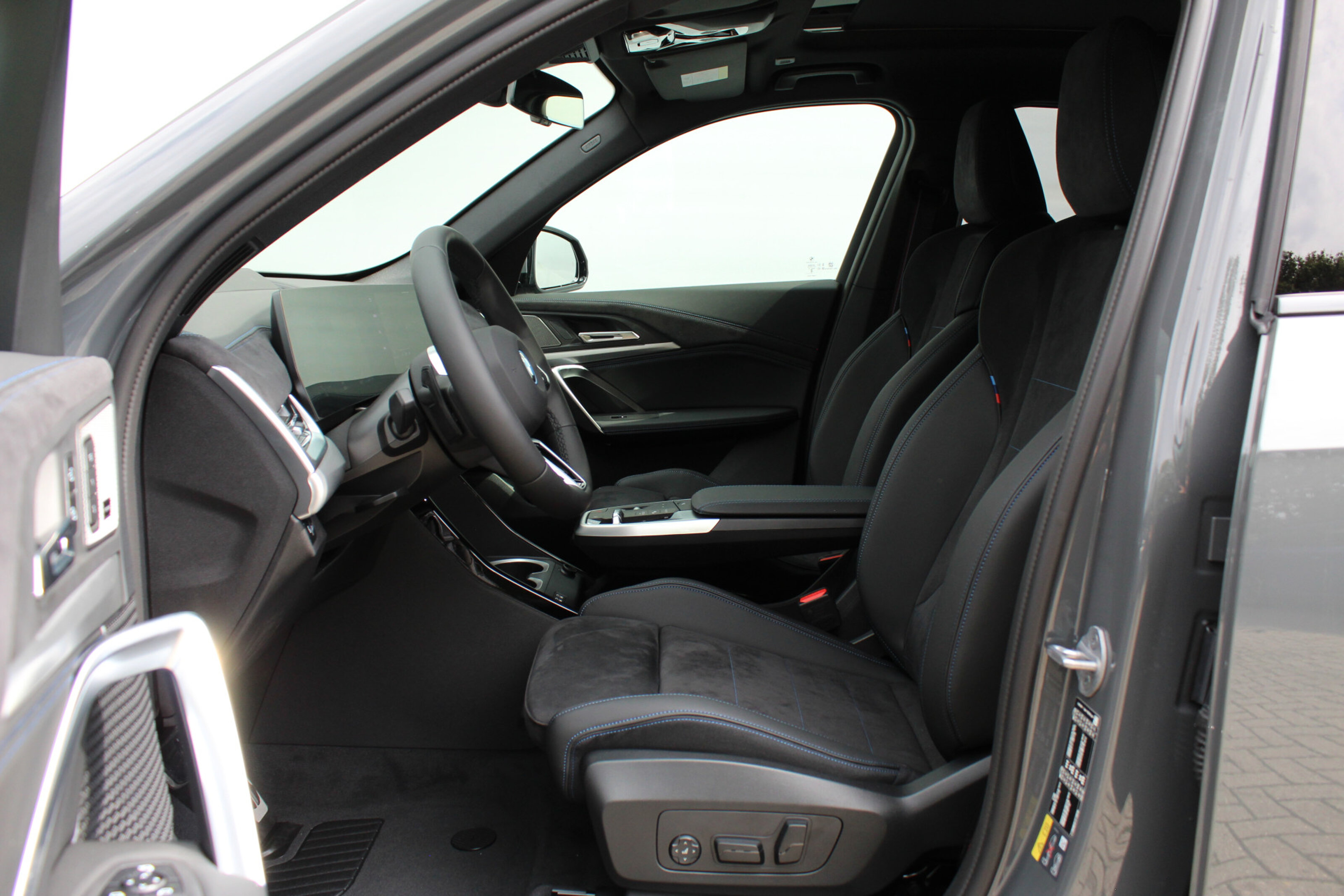 BMW X1 8