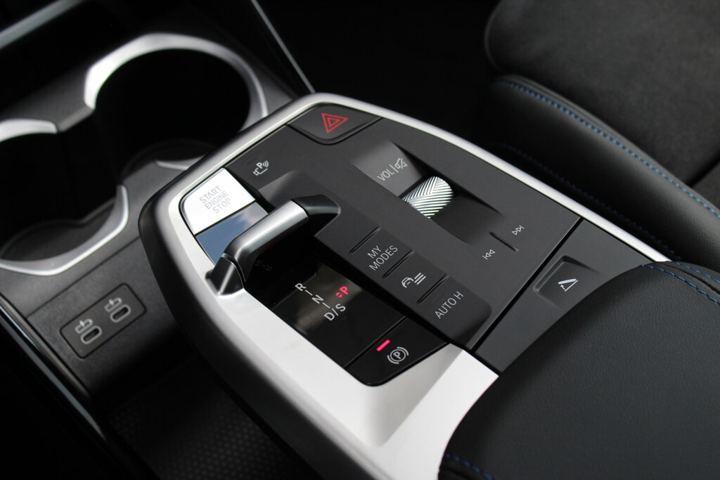 BMW X1 25