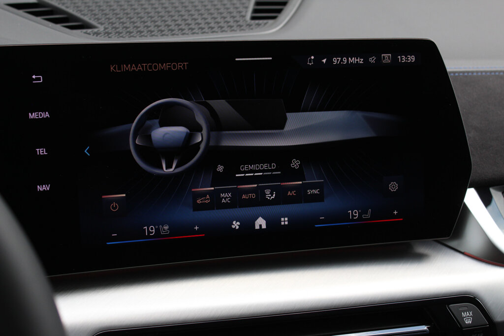 BMW X1 30