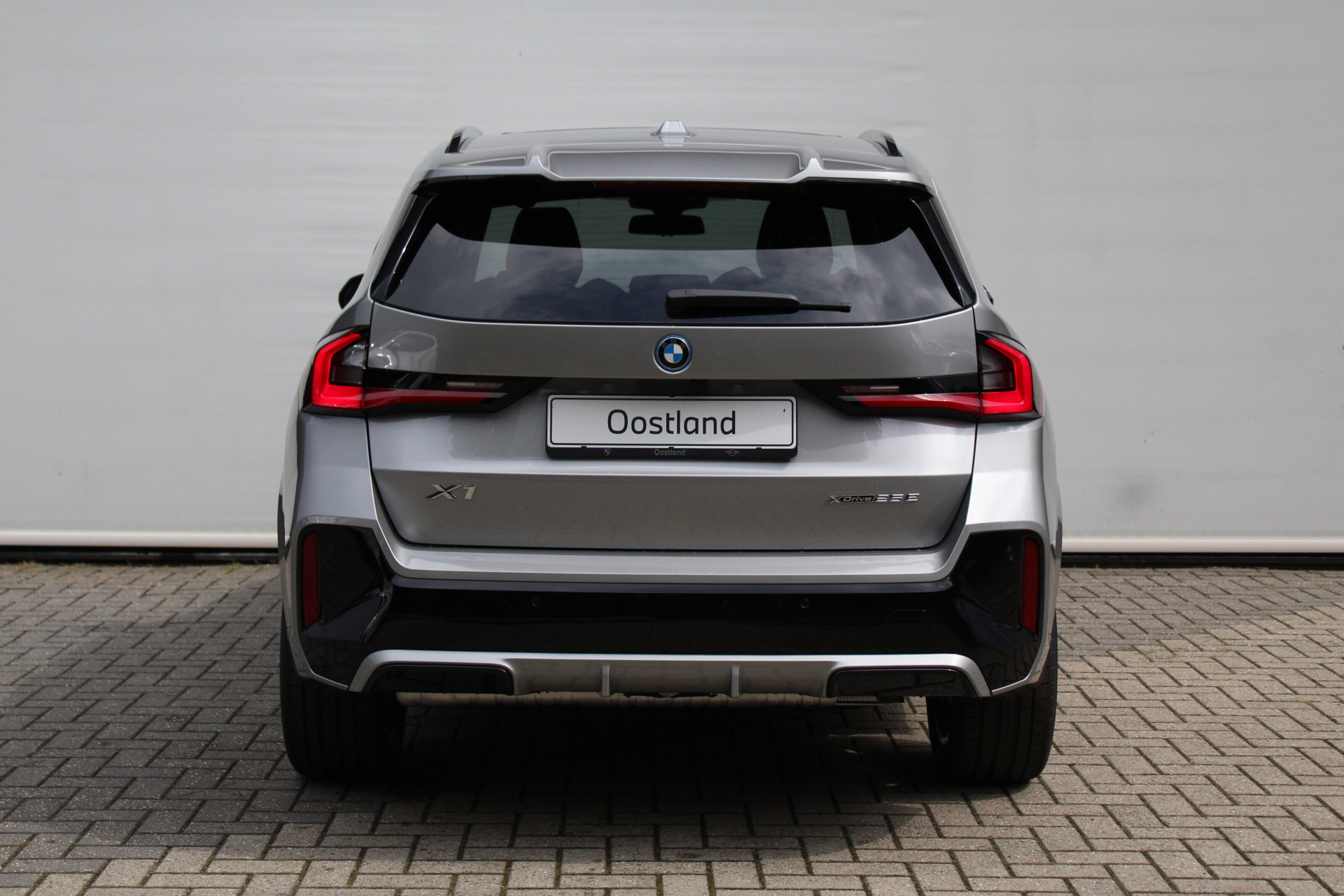 BMW X1 6