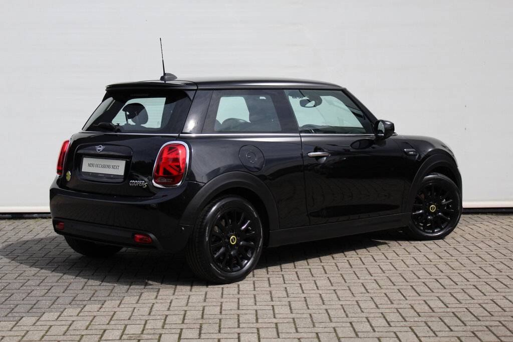 MINI Electric 4