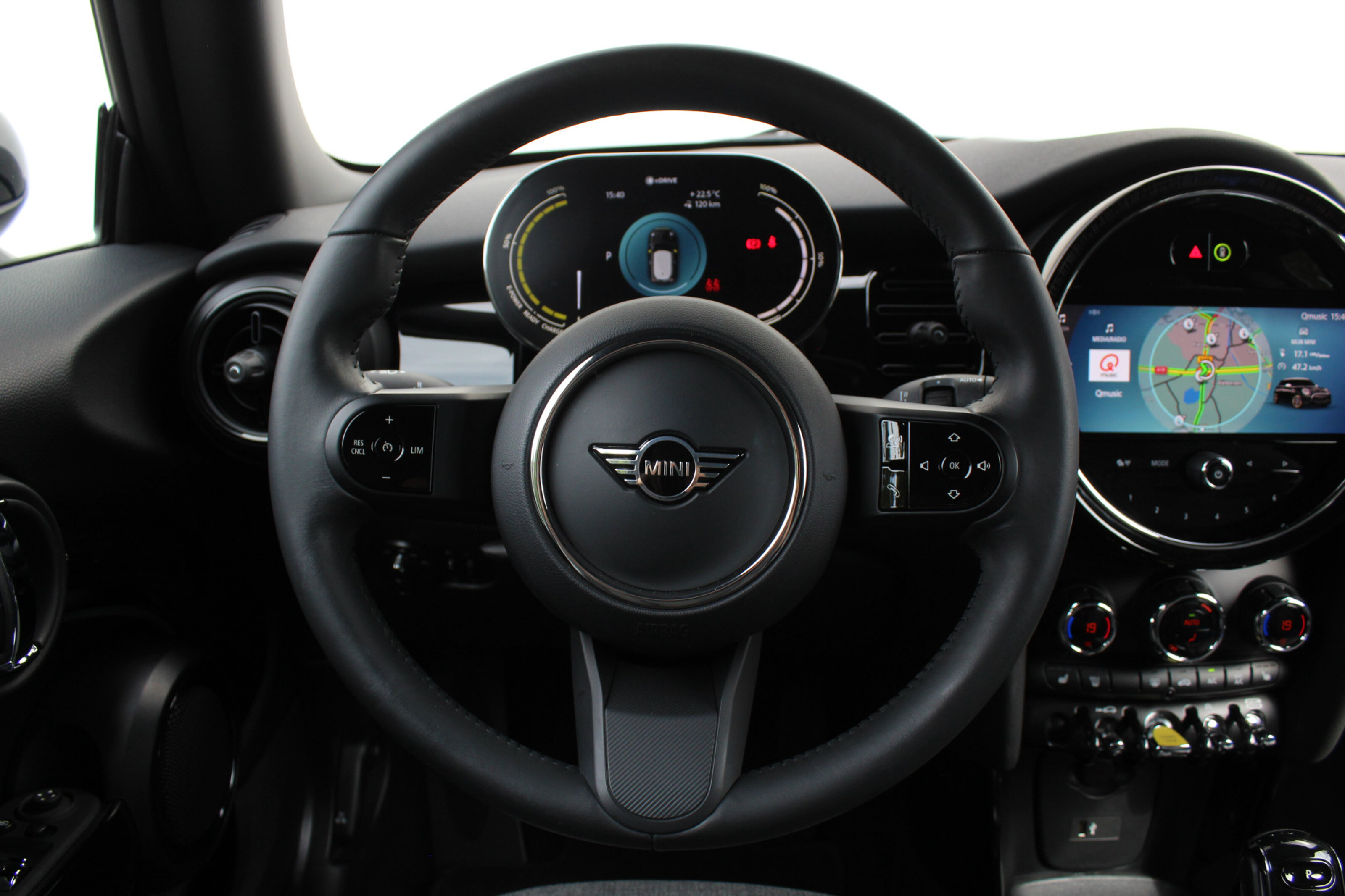 MINI Electric 8