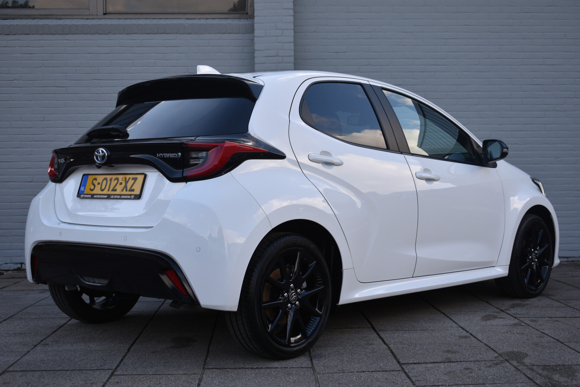 Toyota Yaris 1.5 Hybrid Executive Automaat 116pk - Afbeelding 3