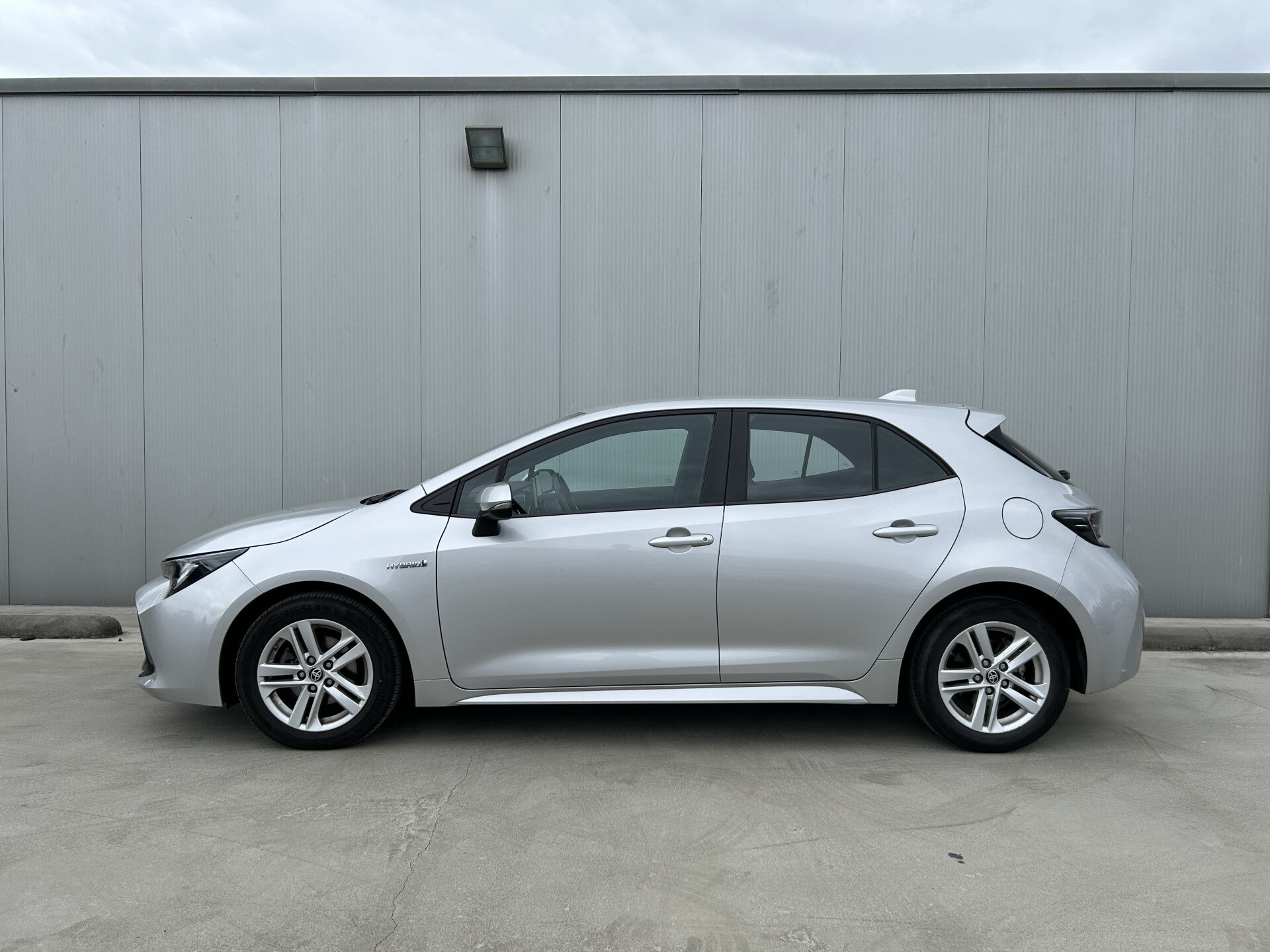 Toyota Corolla 1.8 Hybrid Active Automaat - Afbeelding 3