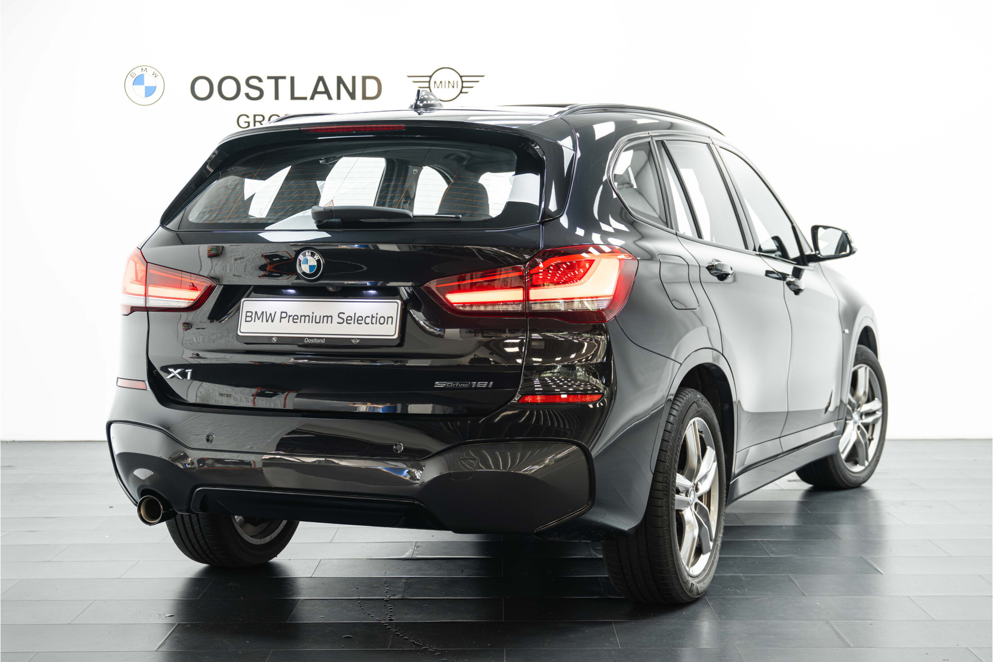 BMW X1 6
