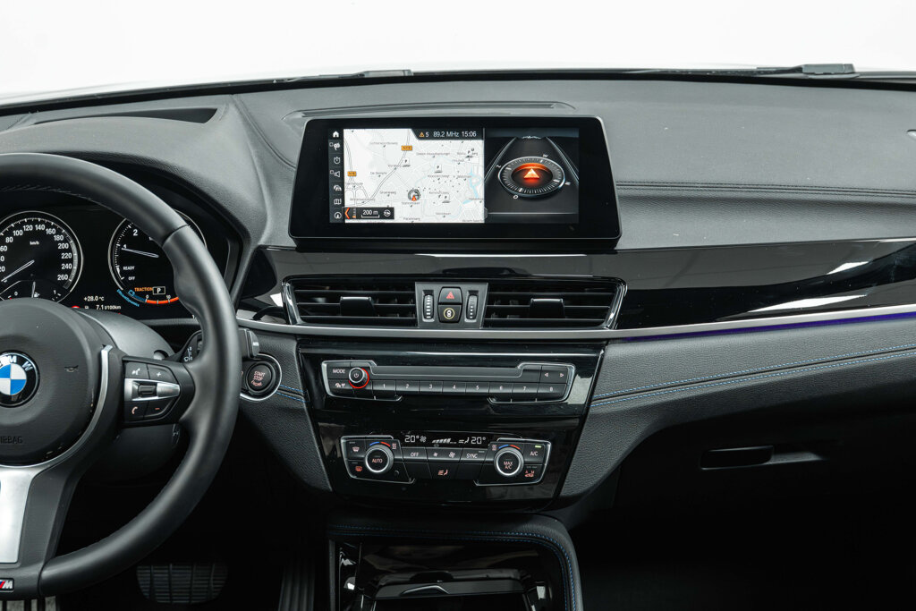 BMW X1 38