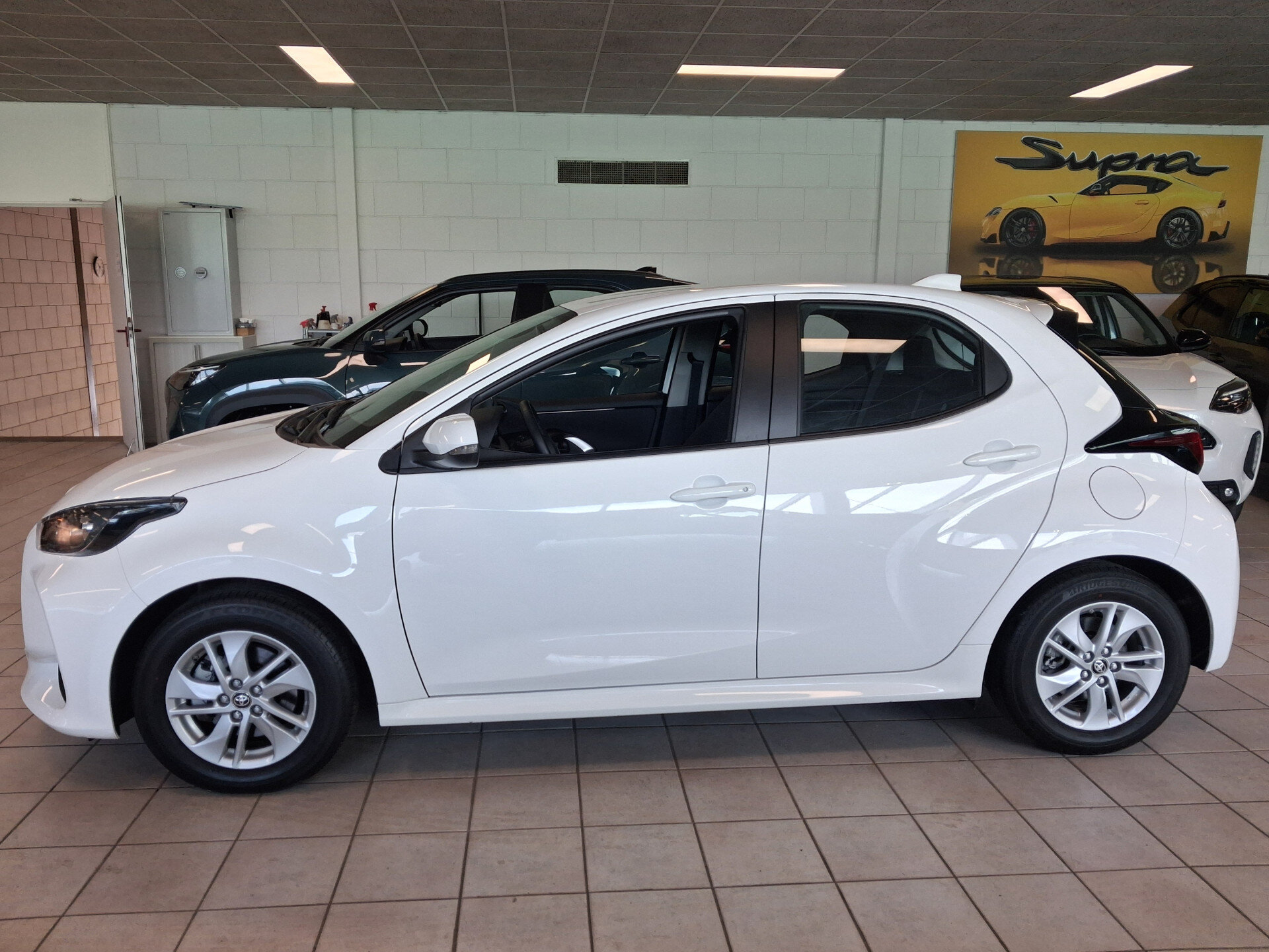 Toyota Yaris 1.5 Hybrid 115 Active - Afbeelding 3