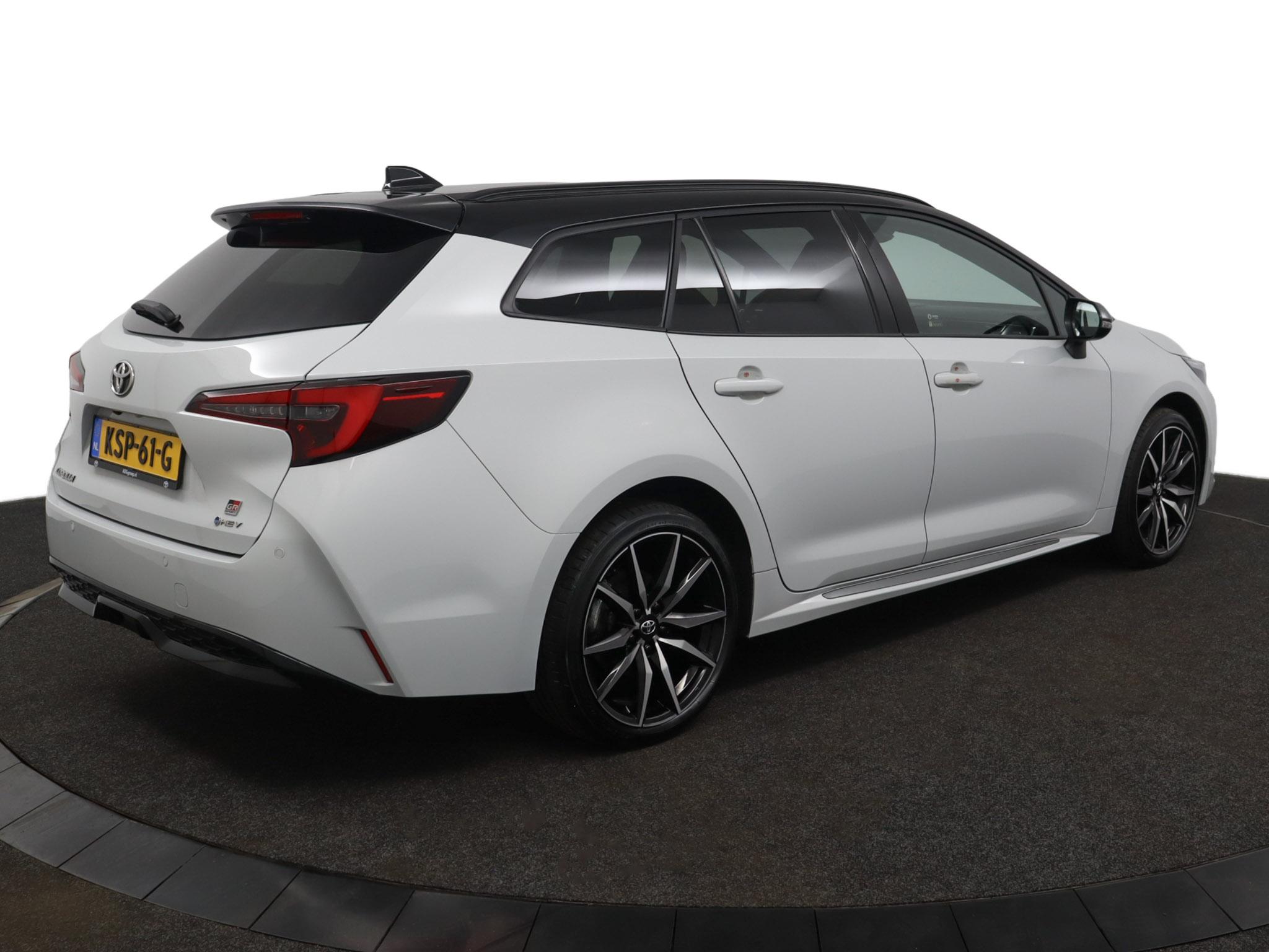 Toyota Corolla Touring Sports Hybrid 200 GR Sport - Afbeelding 2