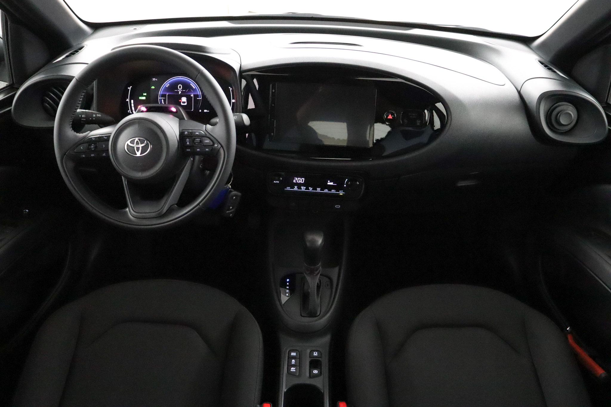 Toyota Aygo X Hybrid 115 play - Afbeelding 4