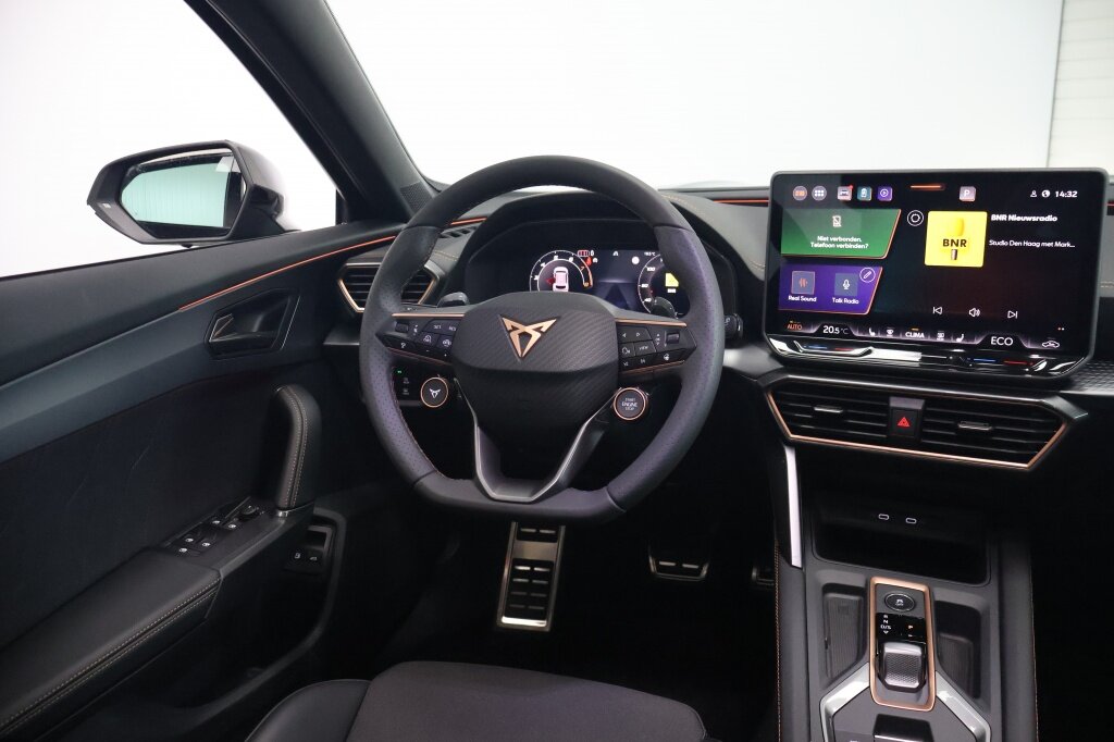 CUPRA Formentor 1.5 TSI e-Hybrid 204PK | Trekhaak | Panoramadak | Carplay | Keyless - Afbeelding 2