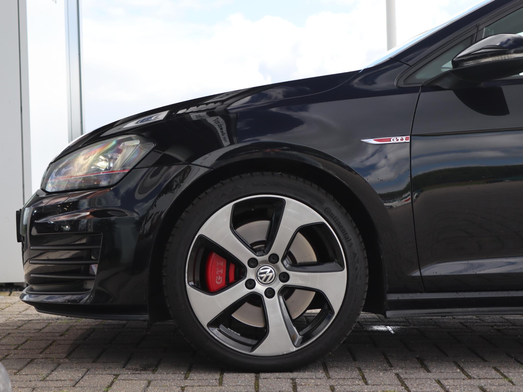 Volkswagen Golf 2.0 TSI 230 pk DSG GTI Performance - Afbeelding 2