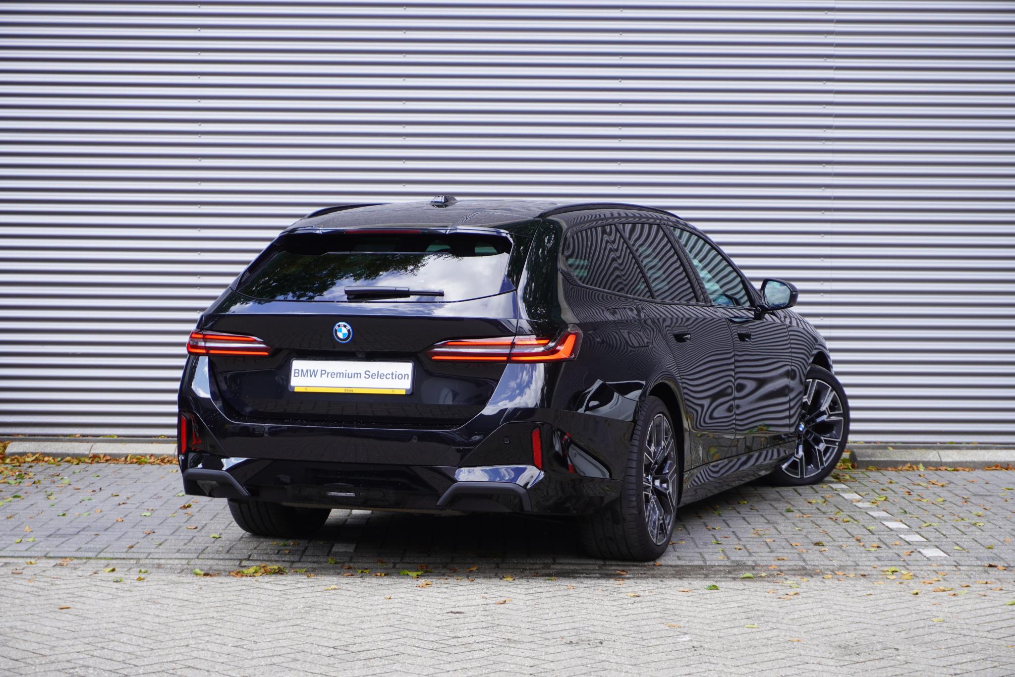 BMW 5 Serie 550e xDrive Touring - Afbeelding 2