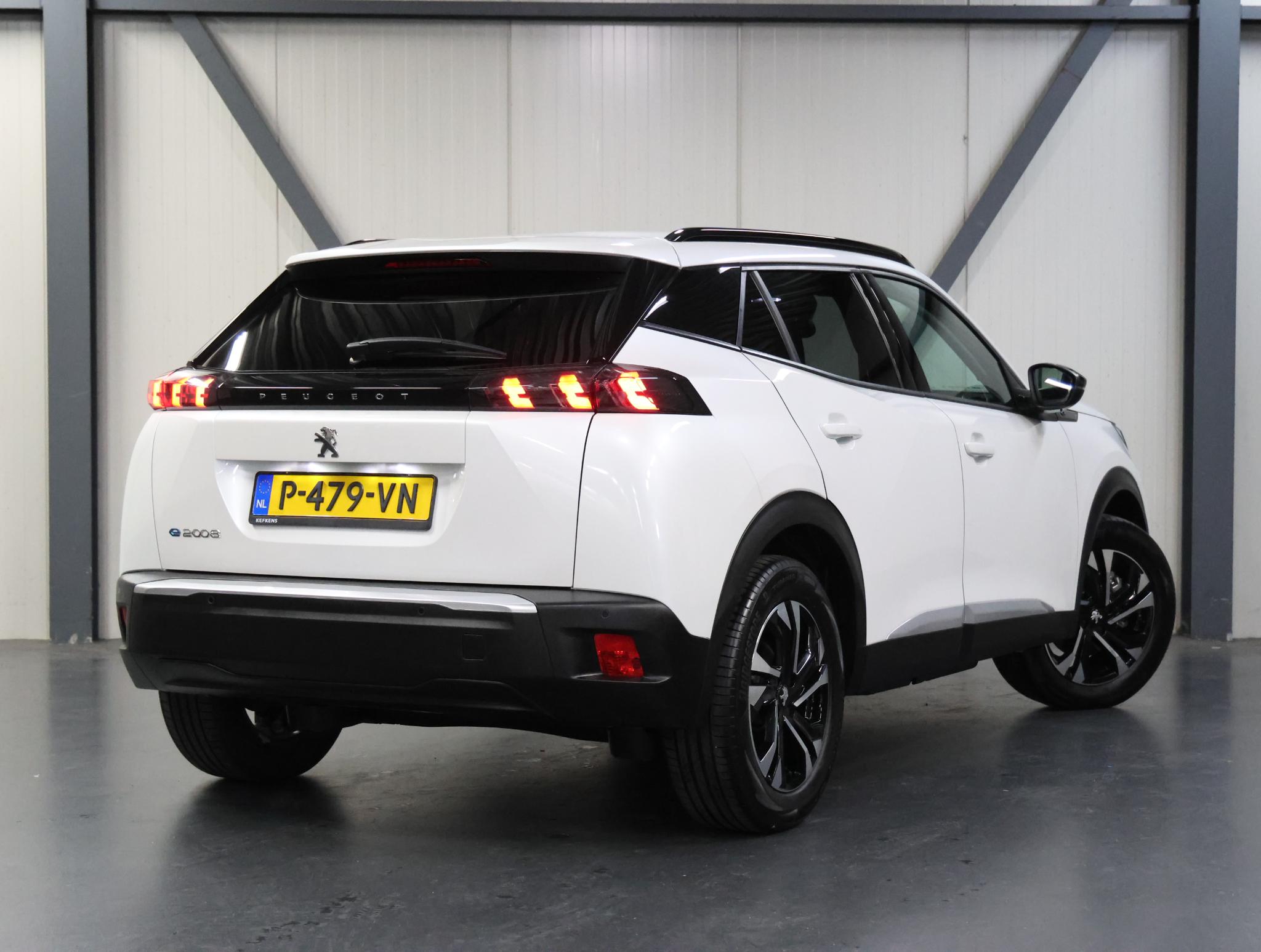 Peugeot e-2008 EV Allure 50 kWh 136PK - Afbeelding 3