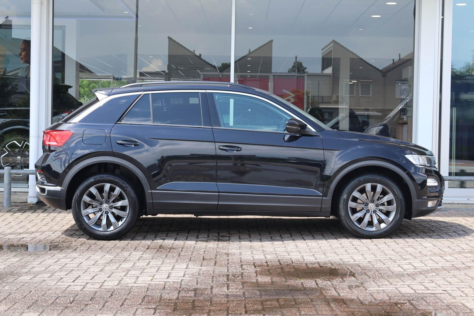 Volkswagen T-Roc 1.5 TSI 150pk DSG Style - Afbeelding 3