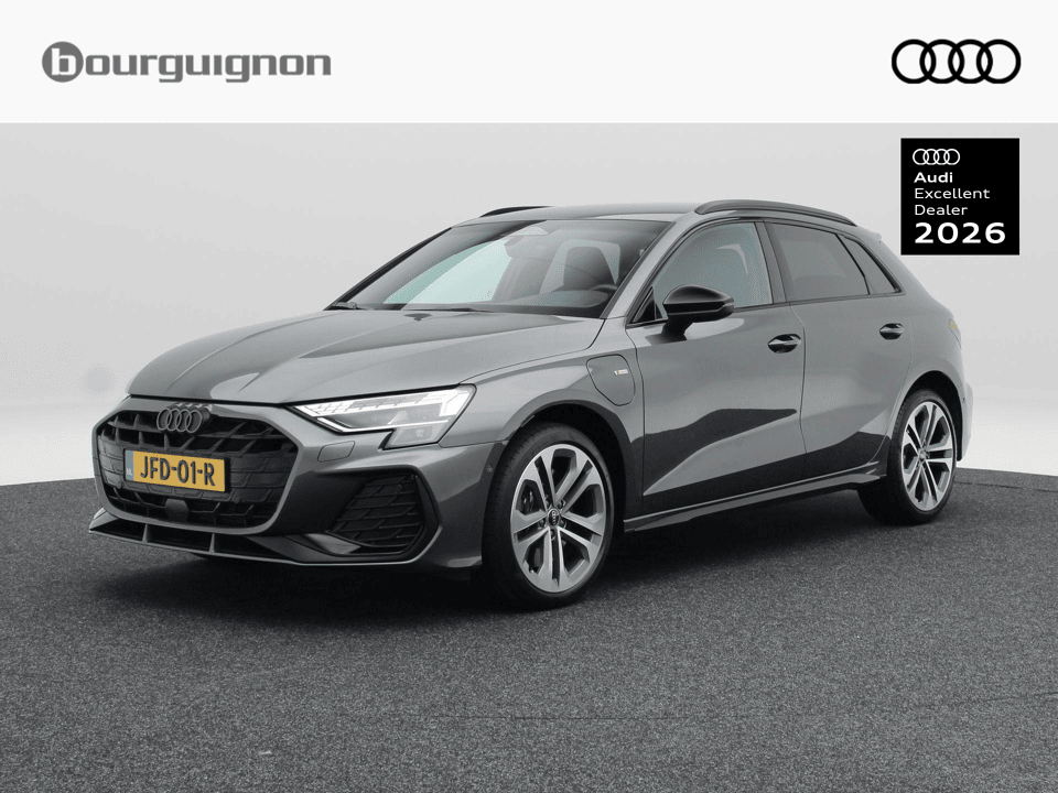 Audi A3 Sportback 45 TFSi e 272 Pk S-line Competition - Afbeelding 1
