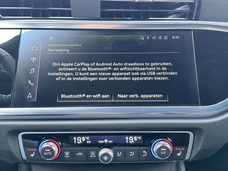 Audi Q3 45 TFSIe S-line