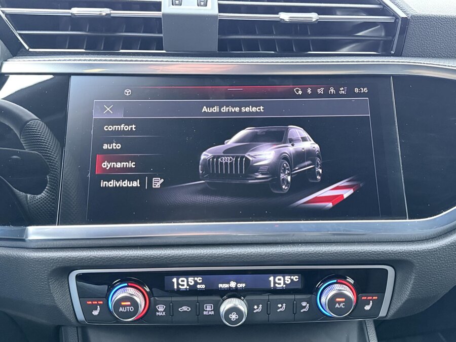 Audi Q3 45 TFSIe S-line
