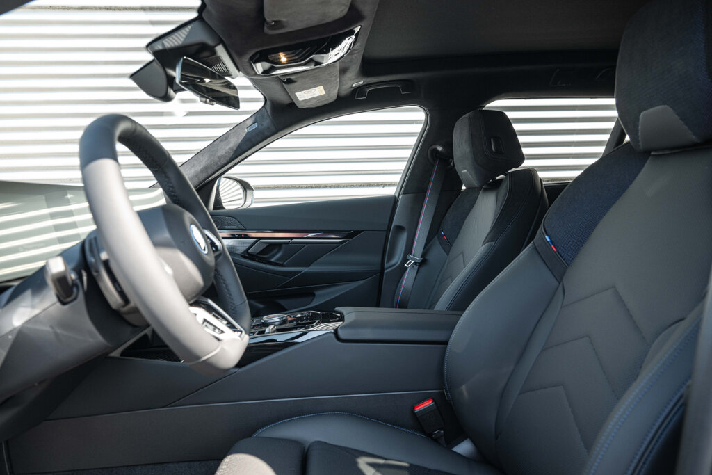 BMW i5 4