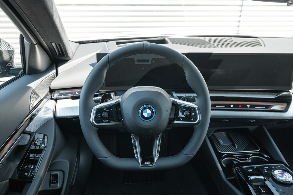 BMW i5 7