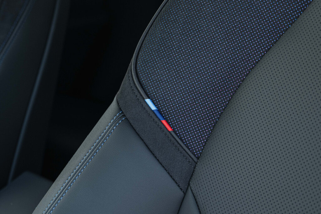 BMW i5 15