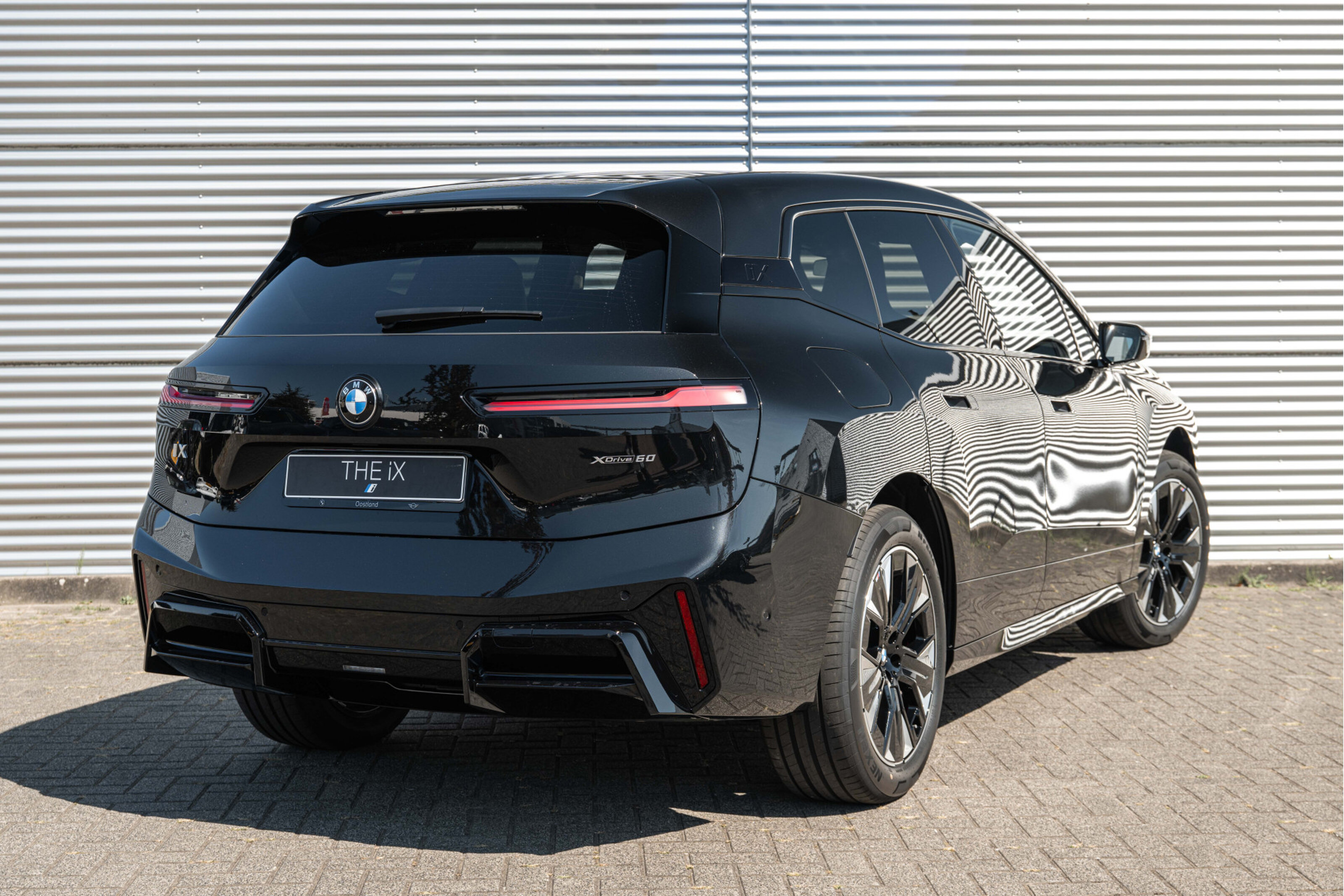BMW iX xDrive60 M Sport