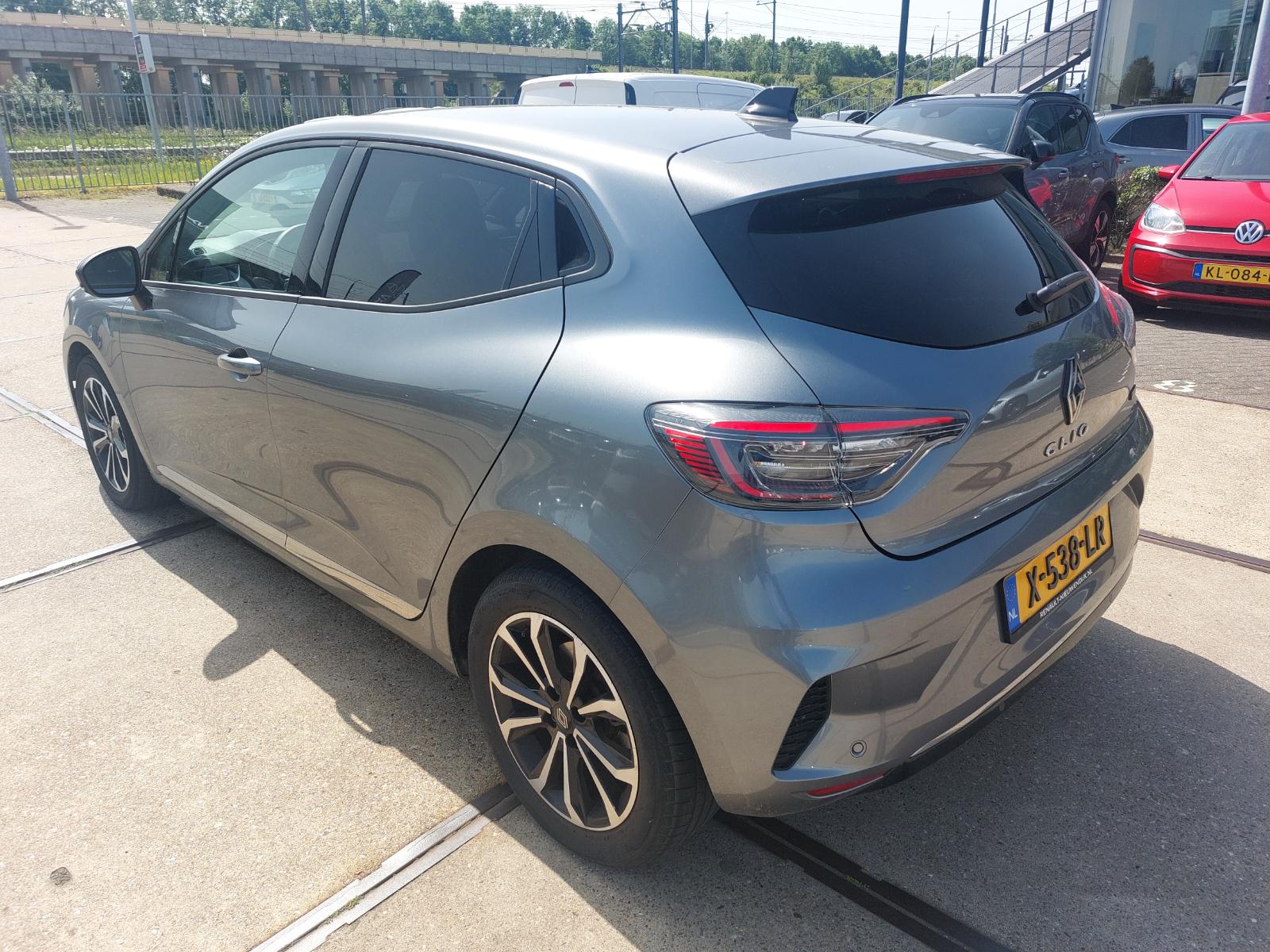 Renault Clio E-Tech full hybrid 145 techno - Afbeelding 3