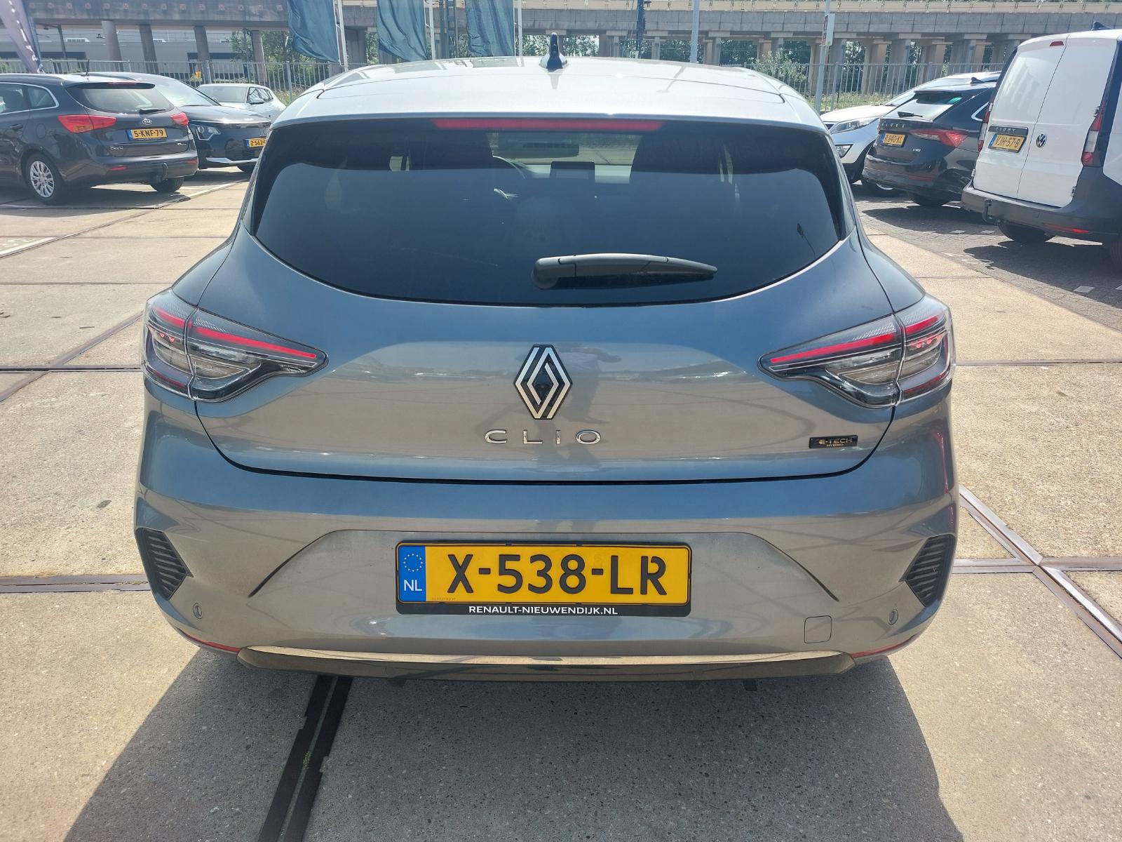 Renault Clio E-Tech full hybrid 145 techno - Afbeelding 4