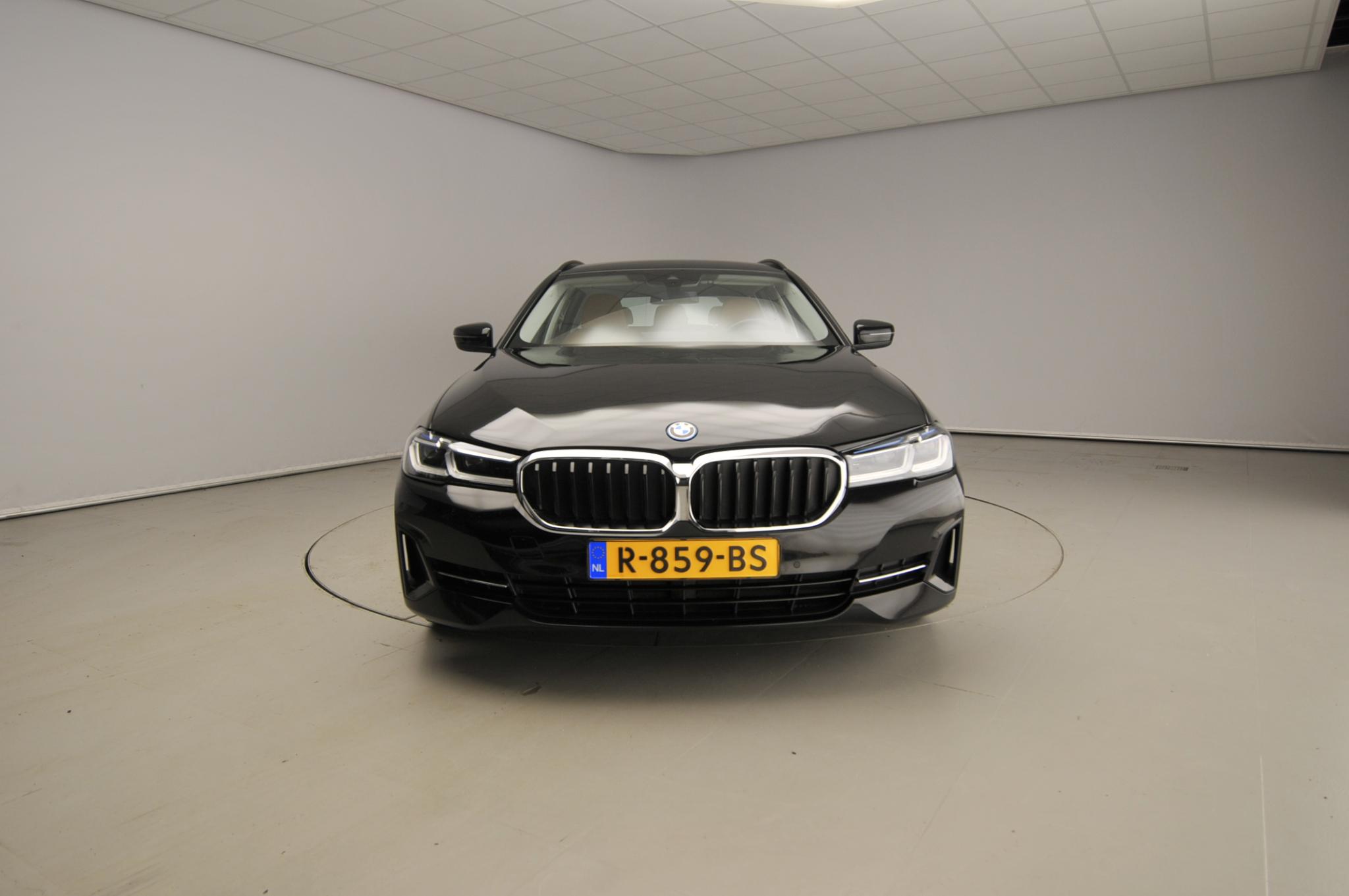 BMW 5 Serie Touring 530e - Afbeelding 5