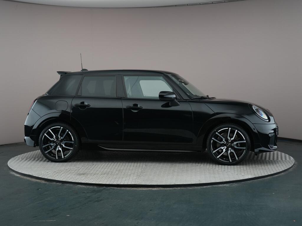 MINI 5-Deurs 1.5 Cooper C - Afbeelding 5