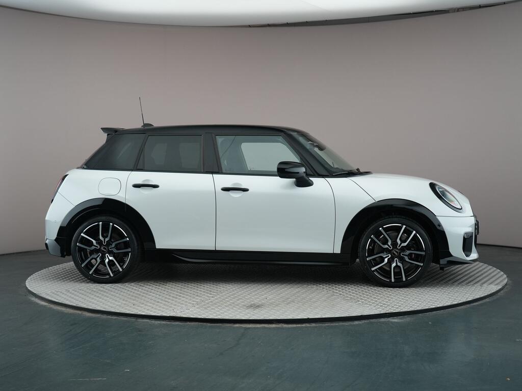 MINI 5-Deurs 1.5 Cooper C - Afbeelding 5