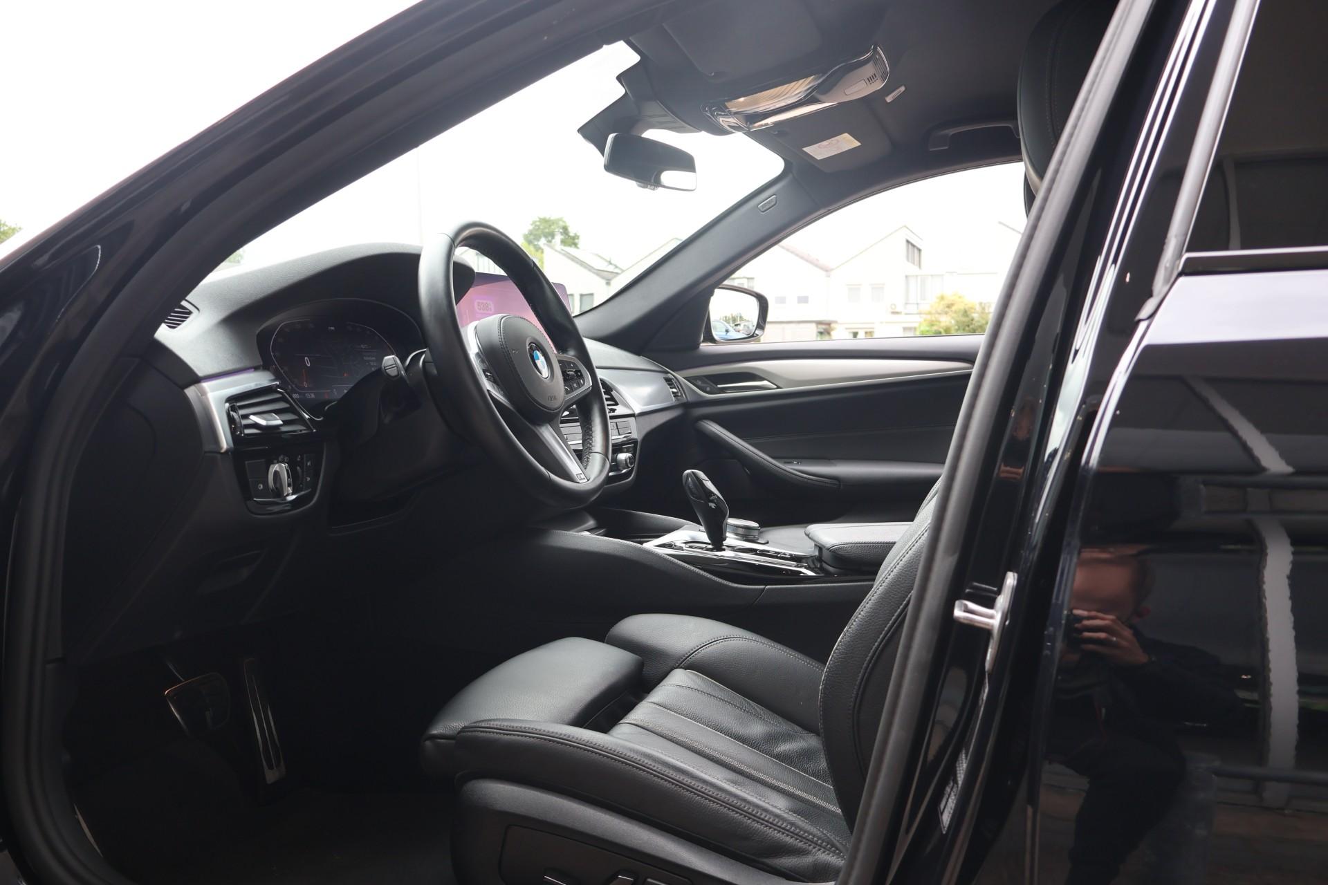 BMW 5-serie 520i 184pk Business Edition Plus M-Sport - Afbeelding 4
