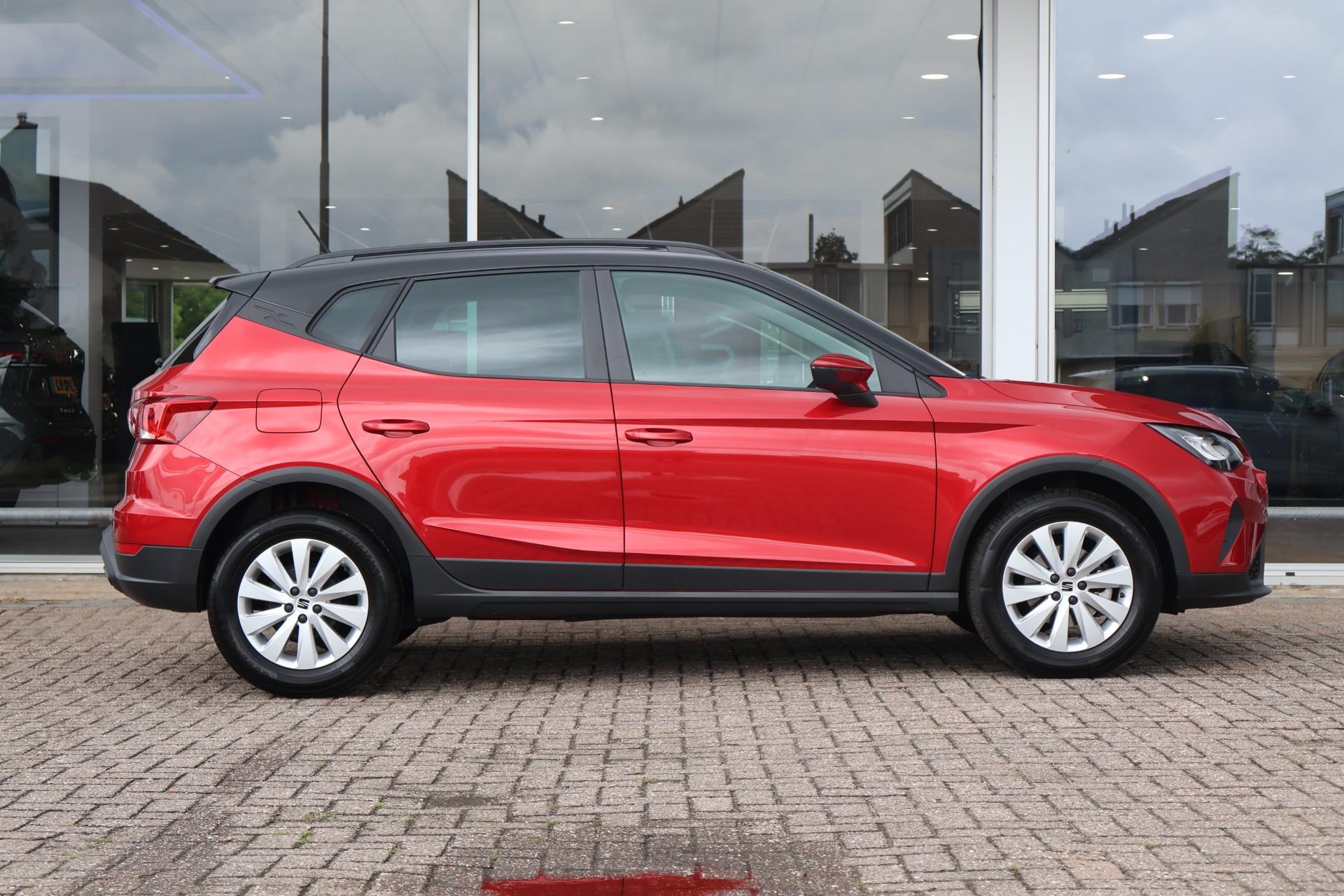 SEAT Arona 1.0 EcoTSI 95pk Style Business Connect - Afbeelding 3