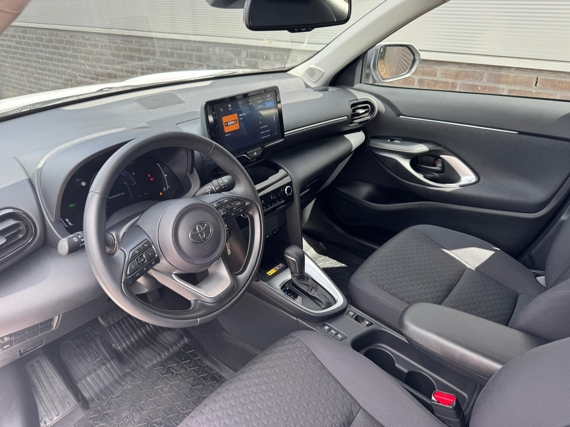 Toyota Yaris Cross 1.5 Hybrid 115 Active limited - Afbeelding 3