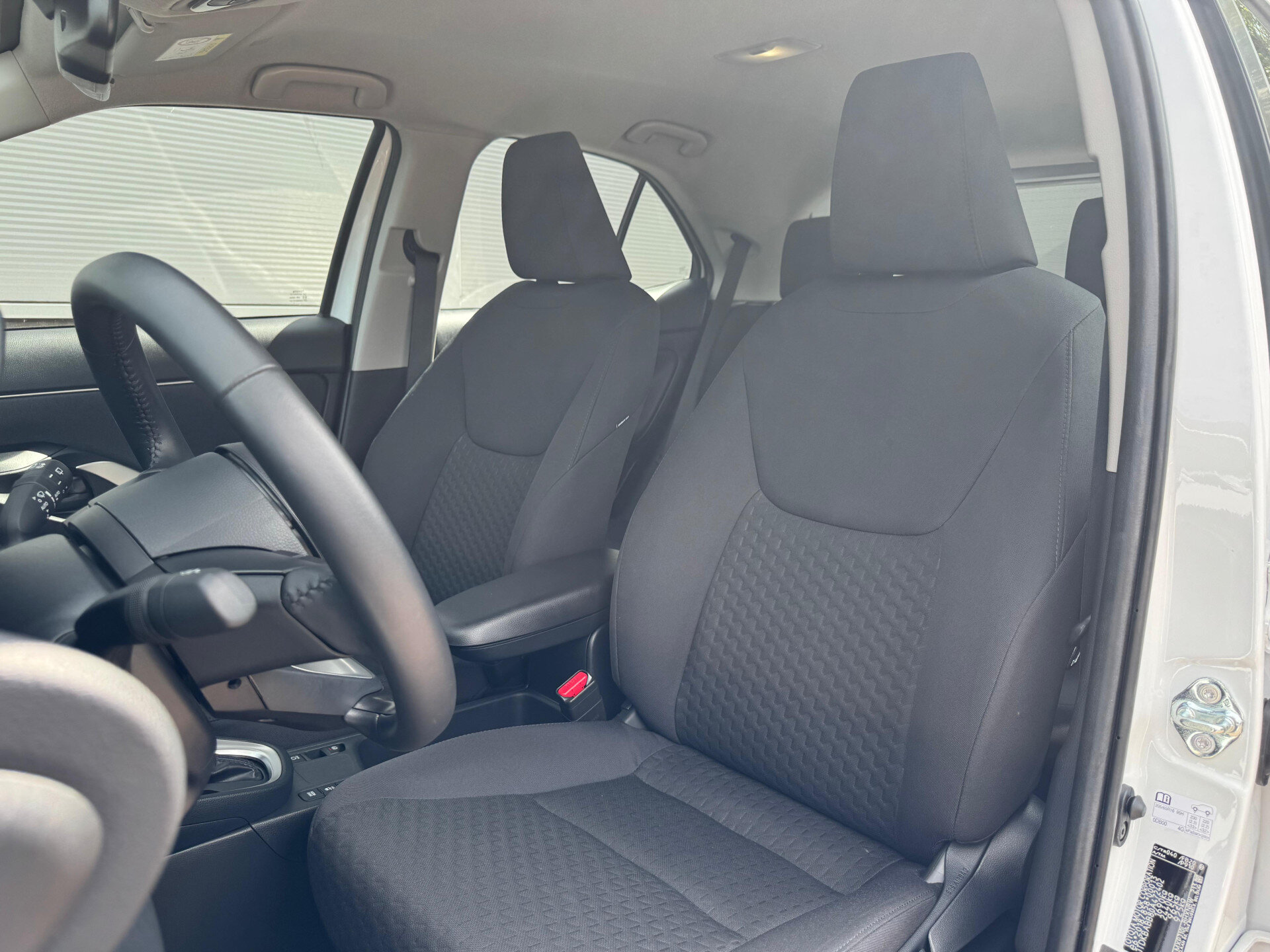 Toyota Yaris Cross 1.5 Hybrid 115 Active limited - Afbeelding 4