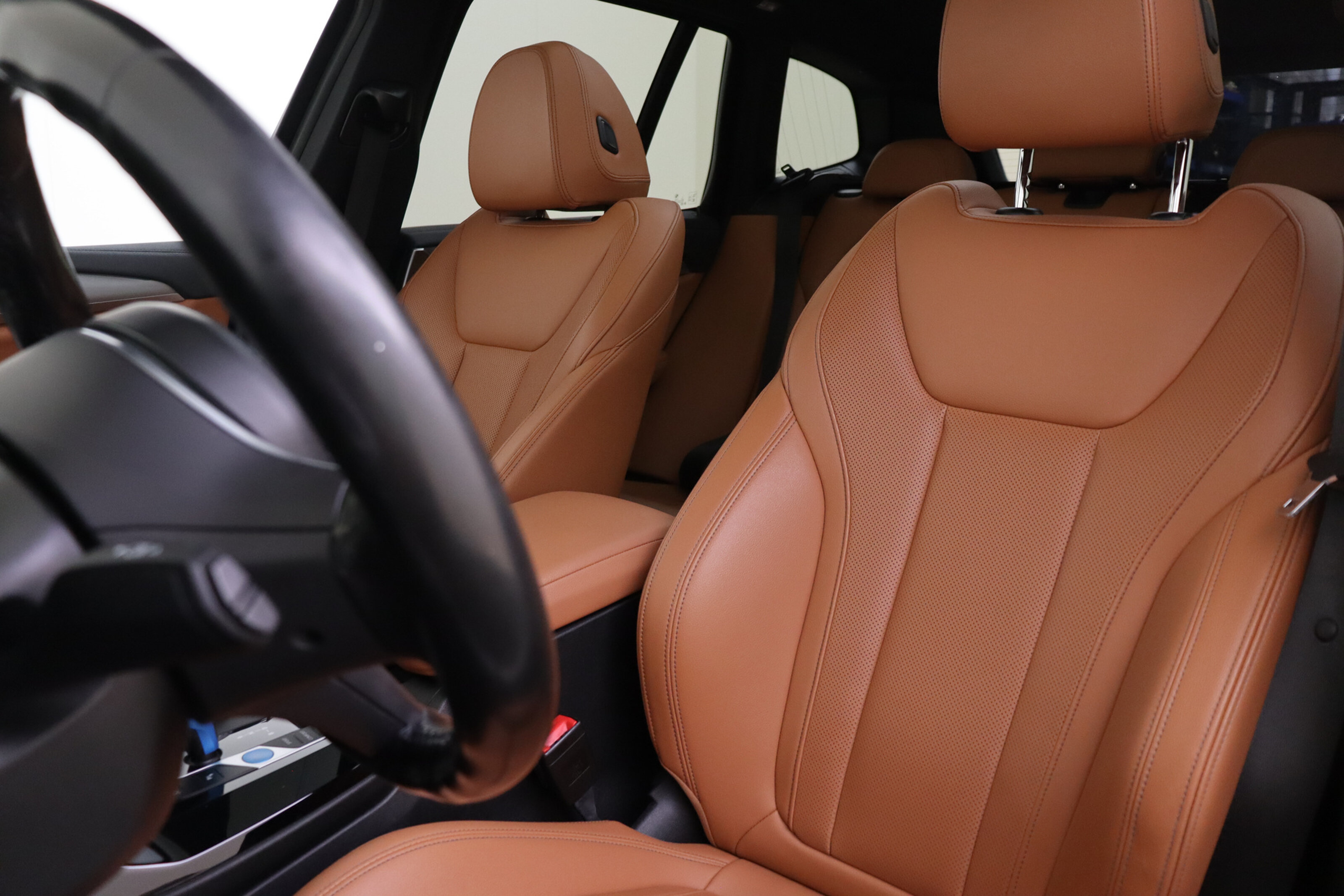 BMW iX3 8