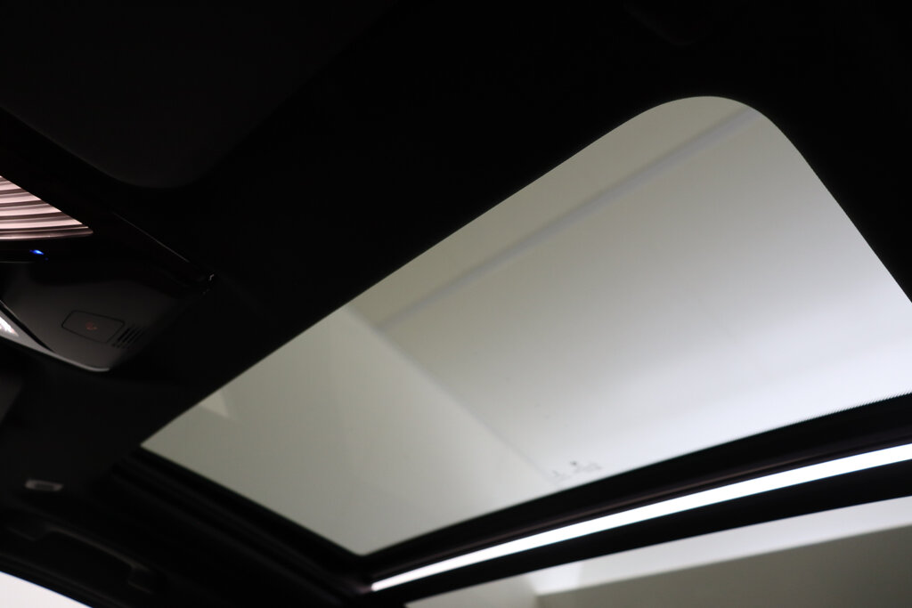 BMW iX3 44