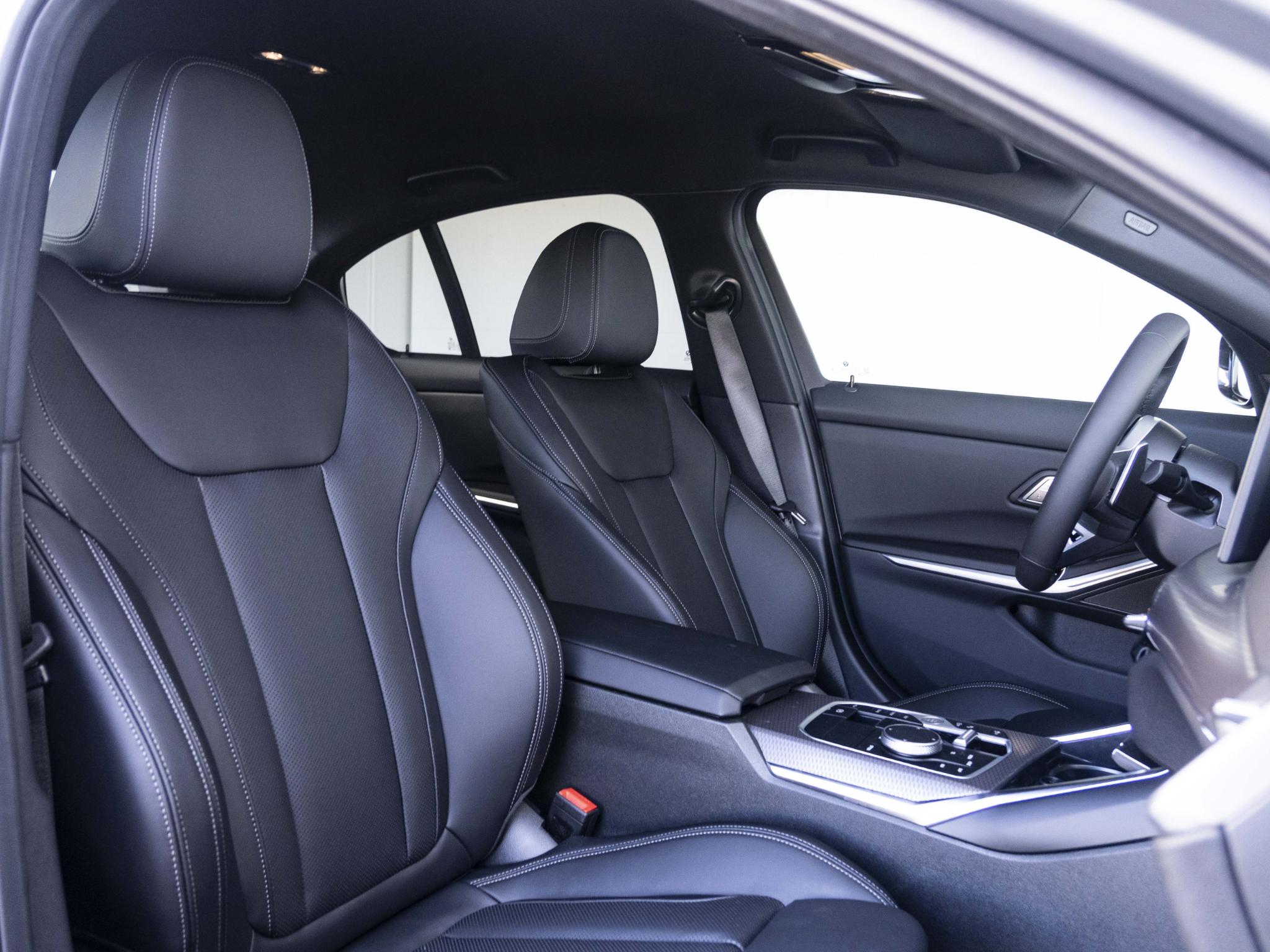 BMW 3 Serie 320i - Afbeelding 4