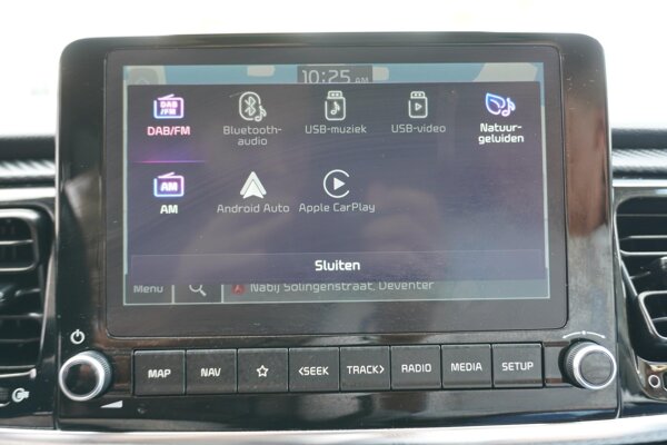 Apple Carplay/Android Auto Apple Carplay/Android Auto