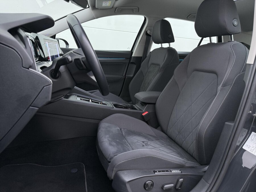 Volkswagen Golf 1.4 eHybrid Style
