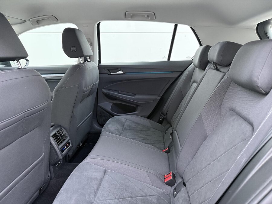 Volkswagen Golf 1.4 eHybrid Style